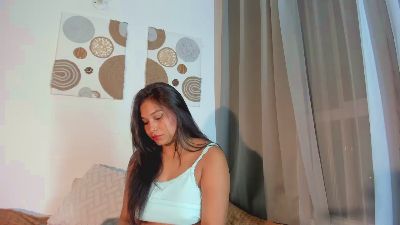 Dulce_Melodia live cam on Cam4