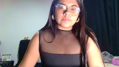 Dulce_cloee live cam on Cam4