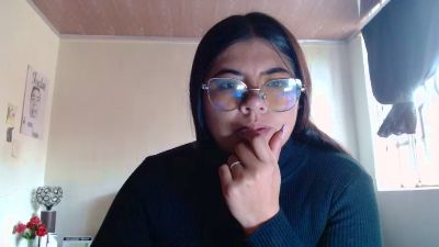 Dulce_cloee live cam on Cam4