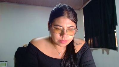 Dulce_cloee live cam on Cam4