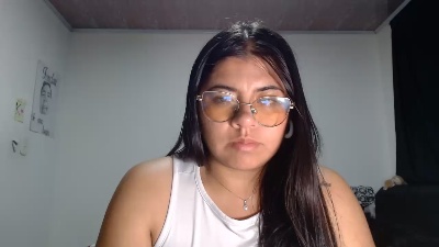 Dulce_cloee live cam on Cam4