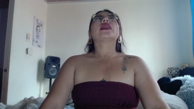 Dulce_cloee live cam on Cam4