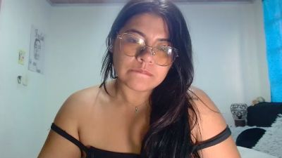Dulce_cloee live cam on Cam4