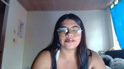Dulce_cloee live cam on Cam4