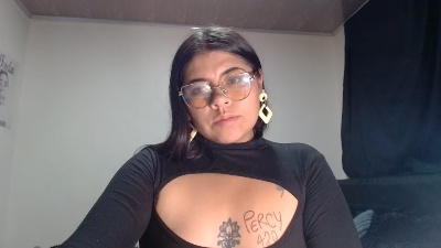 Dulce_cloee live cam on Cam4
