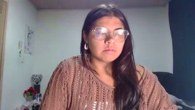 Dulce_cloee live cam on Cam4