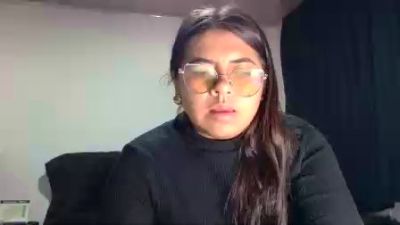 Dulce_cloee live cam on Cam4