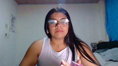 Dulce_cloee live cam on Cam4