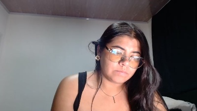 Dulce_cloee live cam on Cam4