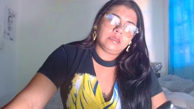 Dulce_cloee live cam on Cam4