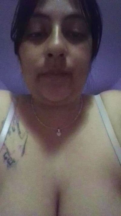 Dulcee03 live cam on Cam4