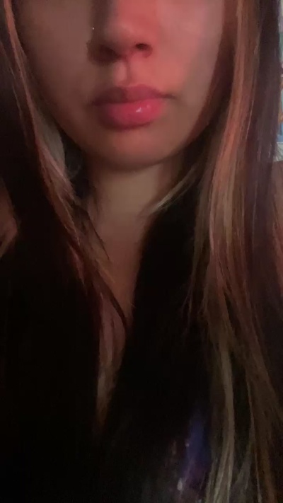 Dulcejuuu live female webcam from Argentina