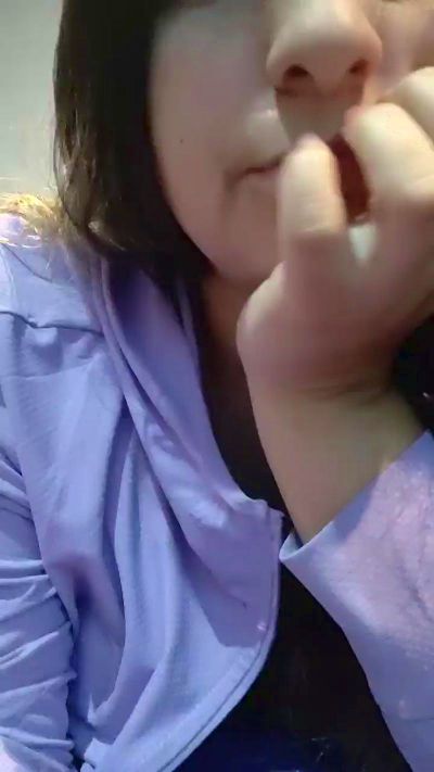 Dulcelore live cam on Cam4