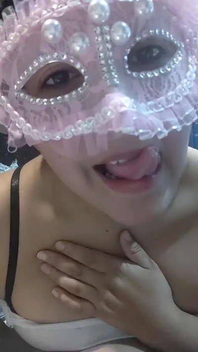 Dulcelore live cam on Cam4