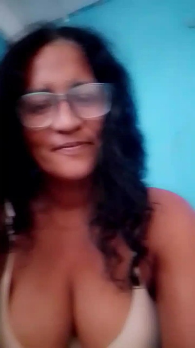 Dulcemargarita live cam on Cam4