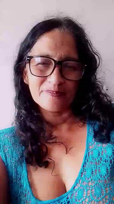 Dulcemargarita live cam on Cam4