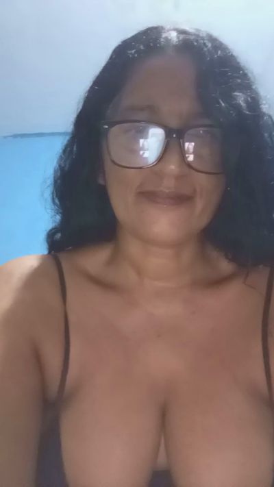 Dulcemargarita live cam on Cam4