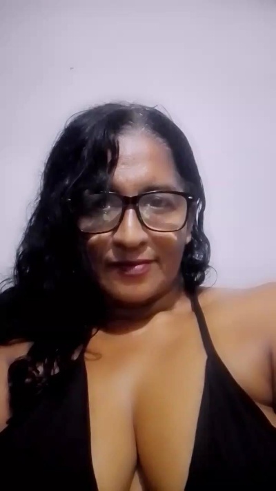 Dulcemargarita live cam on Cam4