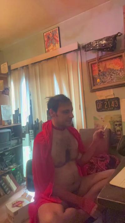 DumbMaleSlut live cam on Cam4