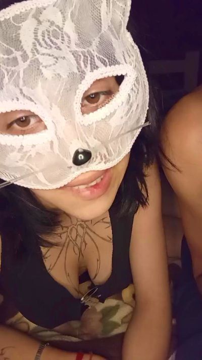 Duoenigma live cam on Cam4