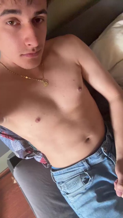 Dussel3 live cam on Cam4