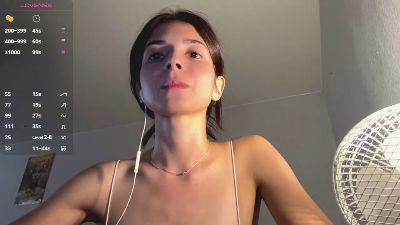 DustiBompane live cam on Cam4