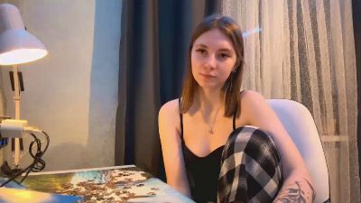 DyanPalenzuela live cam on Cam4