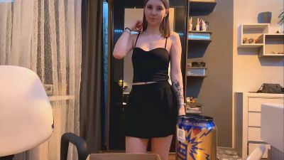 DyanPalenzuela live cam on Cam4