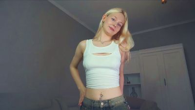 DyanPerretta live cam on Cam4