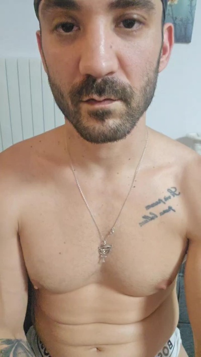Dybi live cam on Cam4
