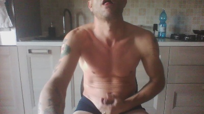 DylanBello live cam on Cam4