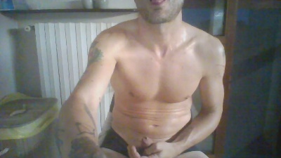 DylanBello live cam on Cam4