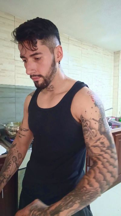 Dylan_benett_ live cam on Cam4