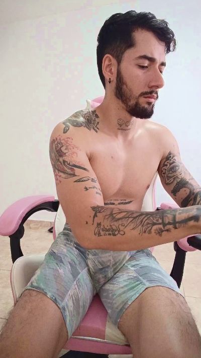 Dylan_benett_ live cam on Cam4
