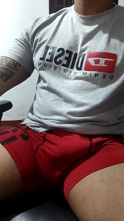 Dyogurfdom live cam on Cam4