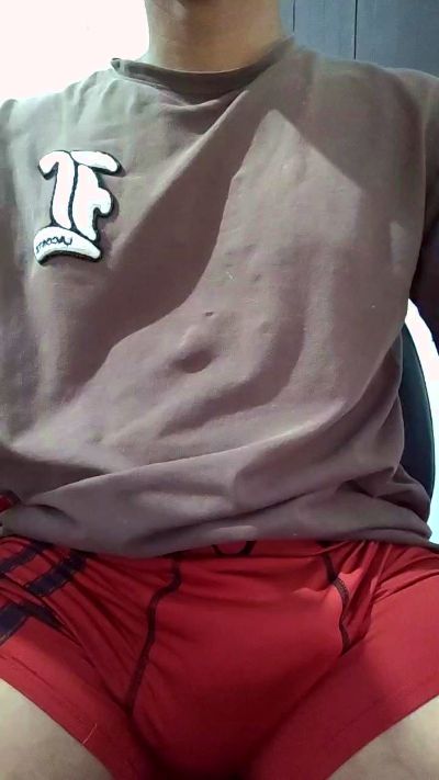Dyogurfdom live cam on Cam4