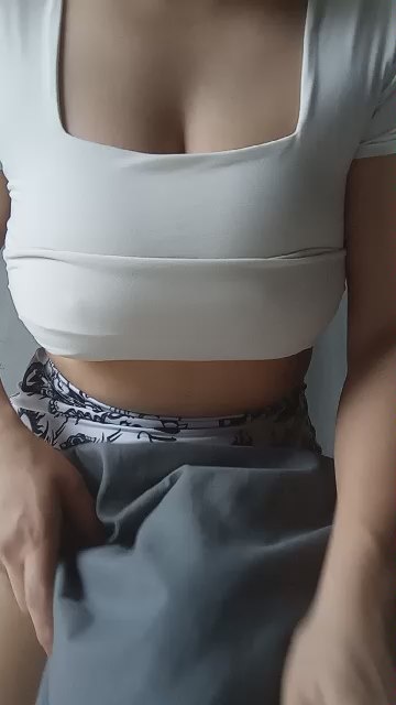 E8733 live cam on Cam4