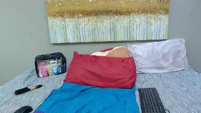 EBONYTIYANA live cam on Cam4