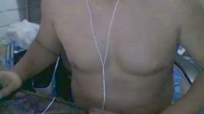 ELHUEROOO live cam on Cam4