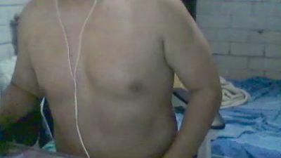 ELHUEROOO live cam on Cam4