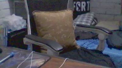 ELHUEROOO live cam on Cam4