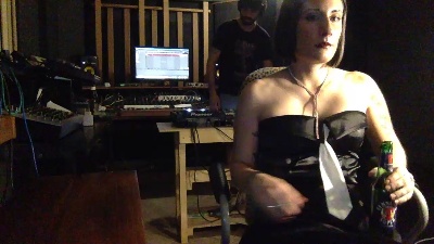 EMA_95 live cam on Cam4