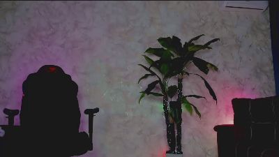 EMMA77777 live cam on Cam4