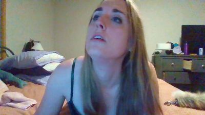 EXYevatell live cam on Cam4