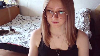 EasterRusser live cam on Cam4