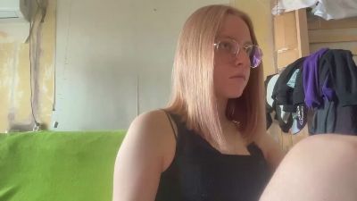 EasterRusser live cam on Cam4