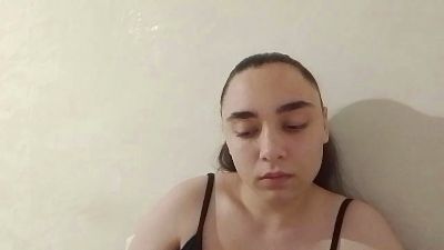 EasterTuai live cam on Cam4