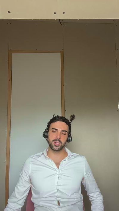 Eauminerale live cam on Cam4