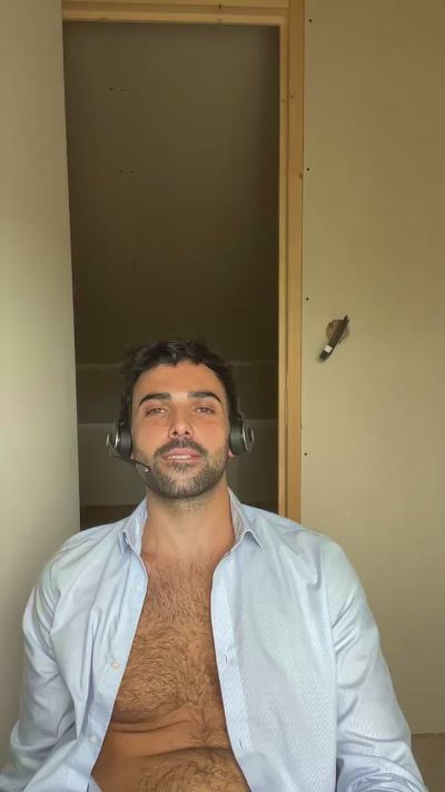 Eauminerale live cam on Cam4