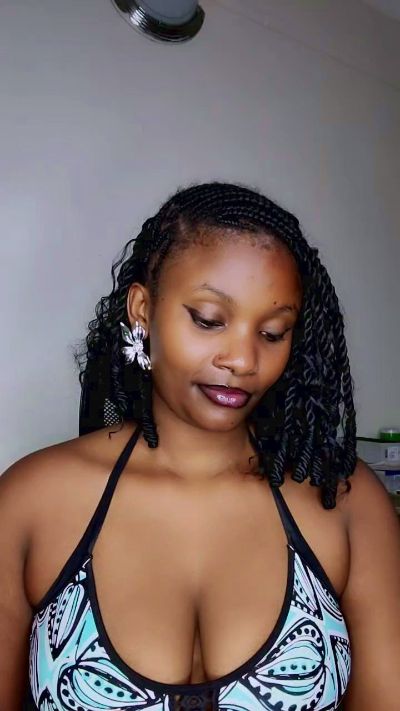 Ebbonylover live cam on Cam4